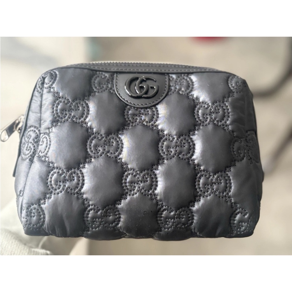 New Gucci Black Quilted Matelesse Pouch
